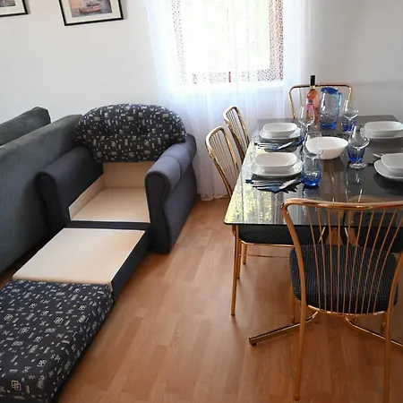 Charming And Comfortable Apartamento Dramalj